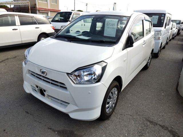 7769 Daihatsu Mira e s LA350S 2018 г. (LUM Kobe Nyusatsu)